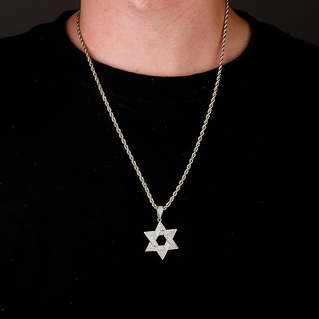 Davidsstjärna hänge med moissanite – 18K guldpläterat