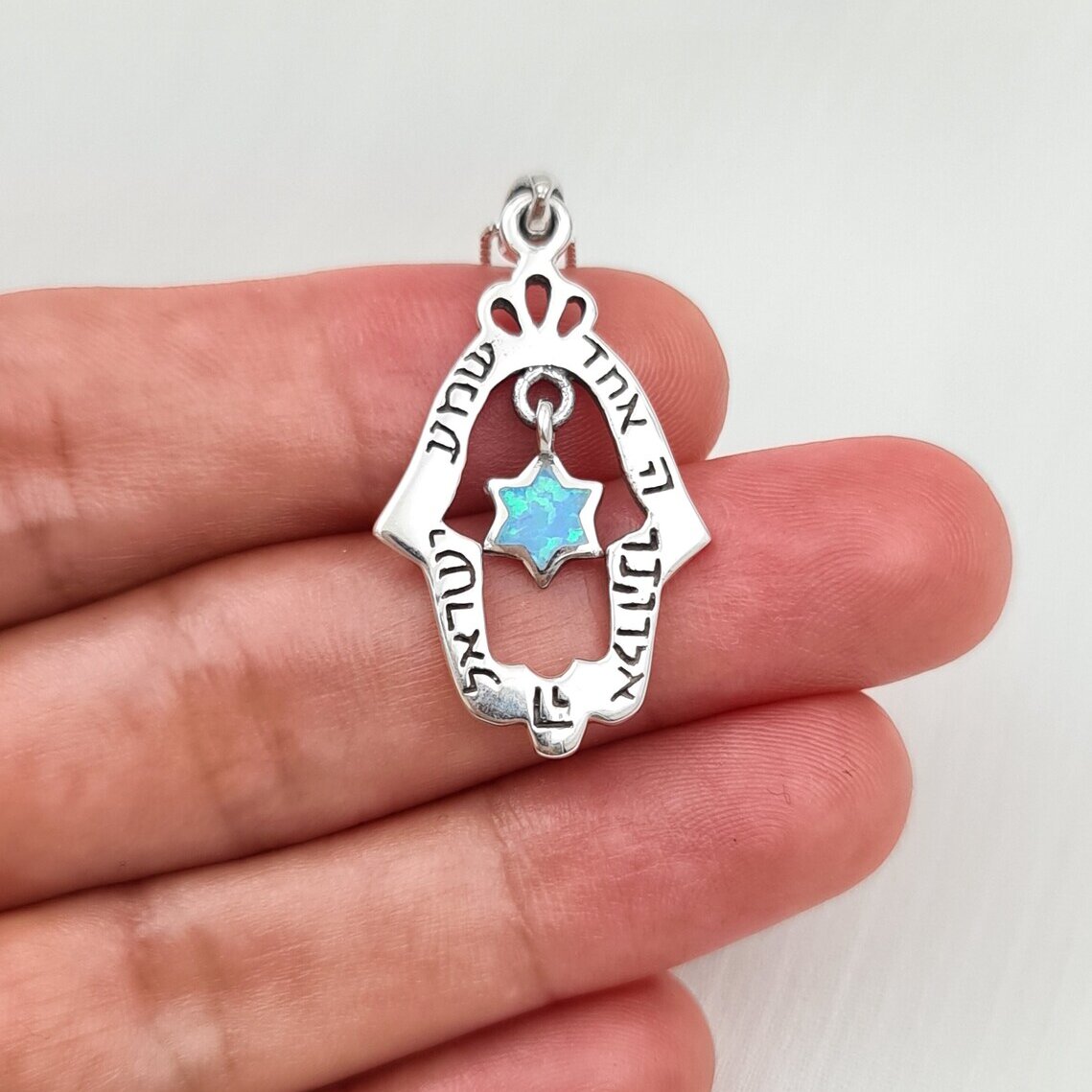 Shema Israel Hamsa halsband – Davidsstjärna & blå opal